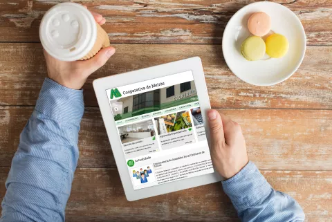 A Cooperativa de Meirás publica o seu novo portal web